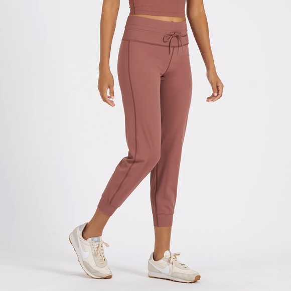 Vuori daily jogger purple small high rise 7/8 - Picture 1 of 8